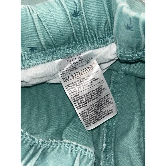 Old Navy Boys Shorts Bundle 4 Pack Pull On Elastic Waist Casual Playwear - Picture 13 of 14